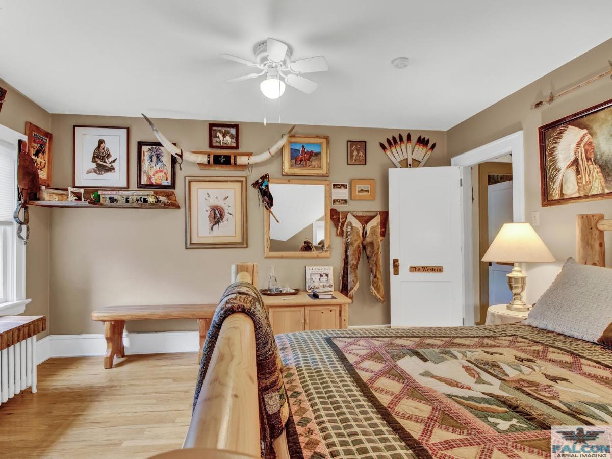 Robins Nest Bed & Breakfast Cody Zewnętrze zdjęcie
