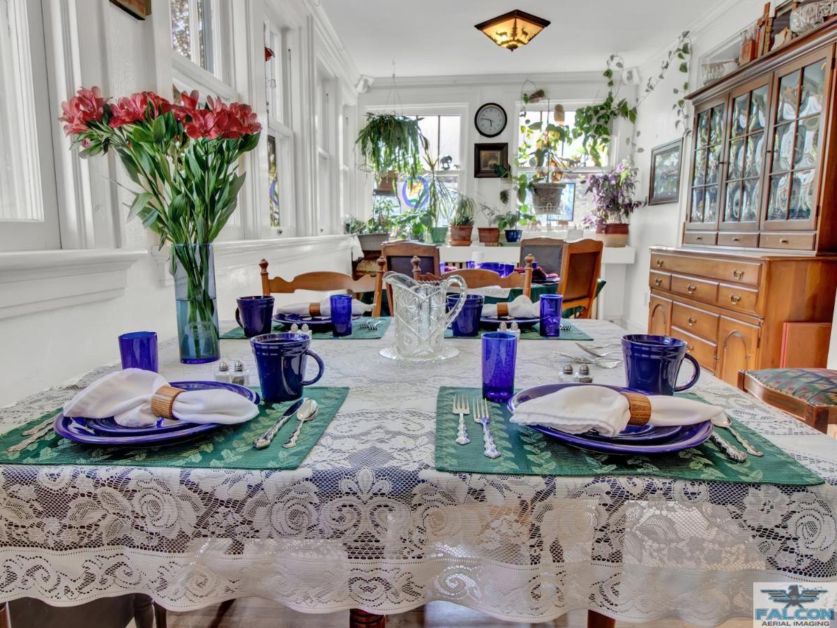 Robins Nest Bed & Breakfast Cody Zewnętrze zdjęcie
